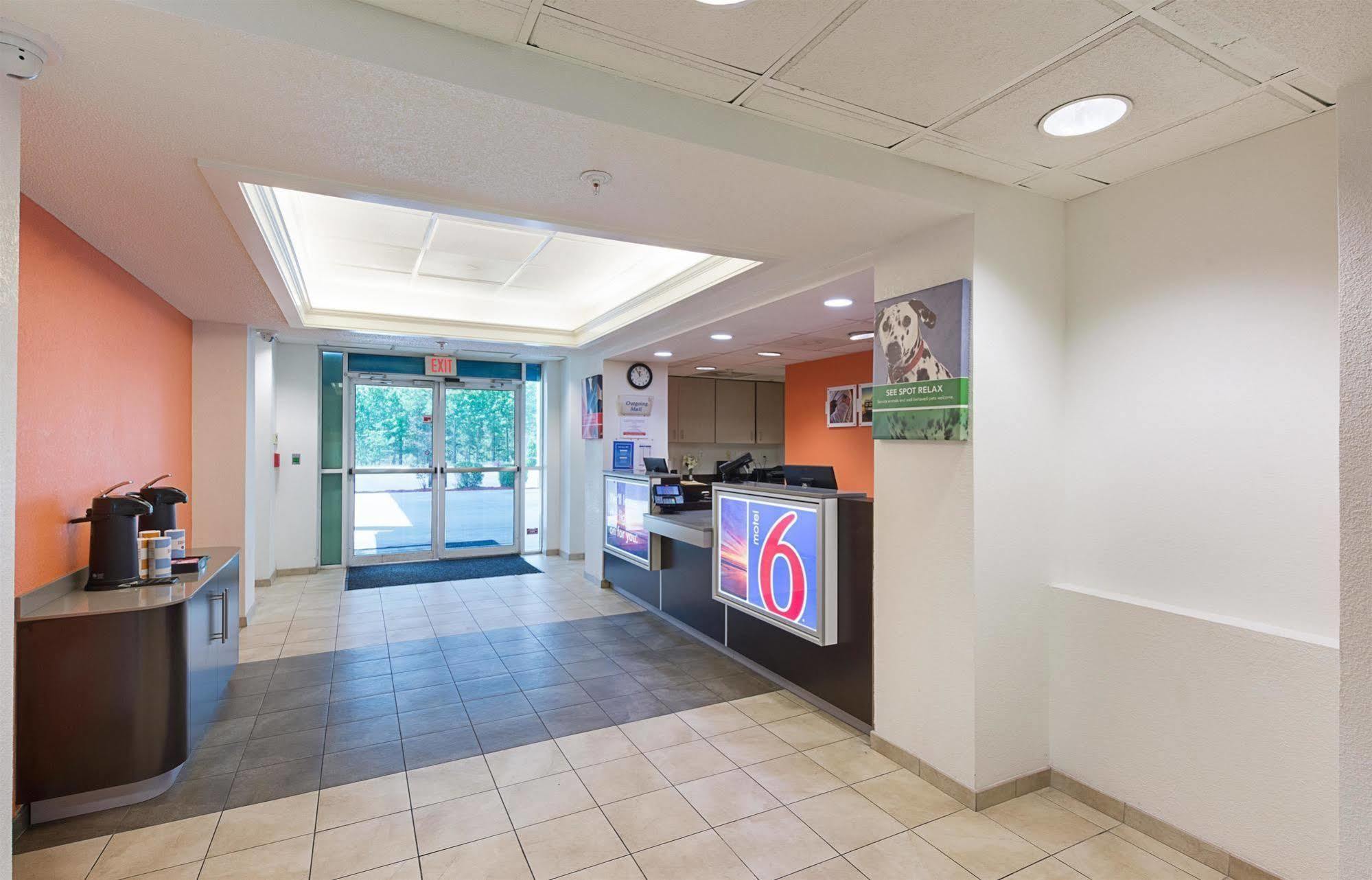 Motel 6-Columbia, Sc - Fort Jackson Area Ngoại thất bức ảnh