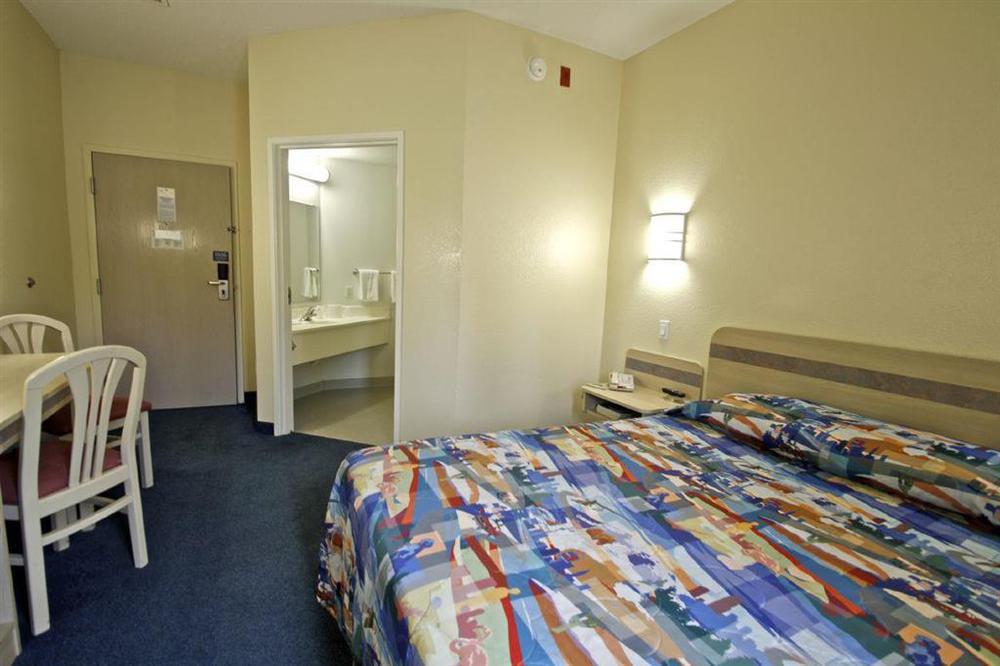 Motel 6-Columbia, Sc - Fort Jackson Area Phòng bức ảnh